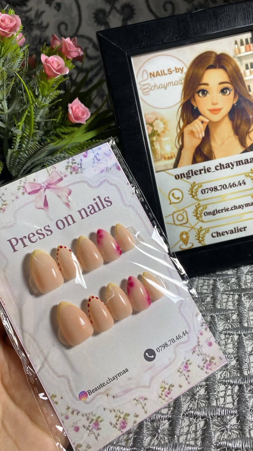 Nails 8