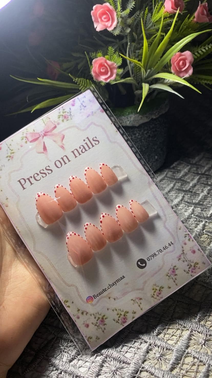 Nails 9